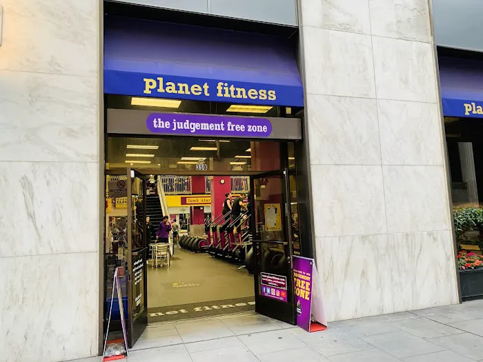 Planet Fitness Picture 5