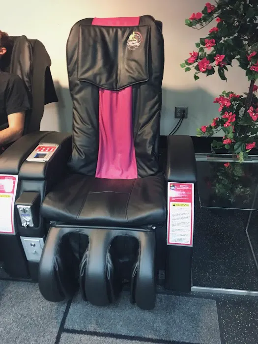 Planet Fitness Picture 1