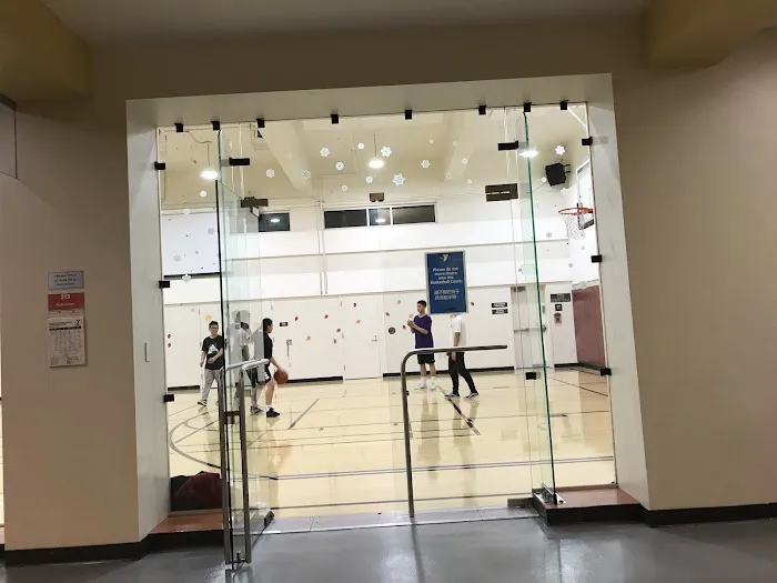 Chinatown YMCA Picture 6