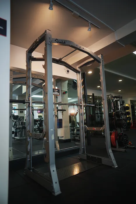 Live Fit Gym • Nob Hill Picture 8