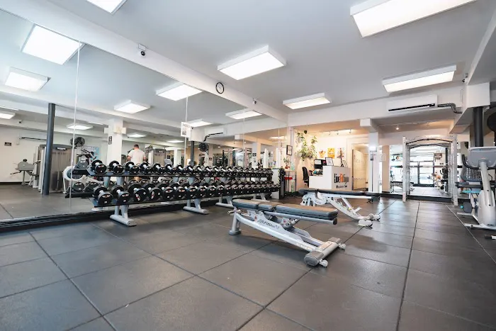 Live Fit Gym • Nob Hill Picture 5