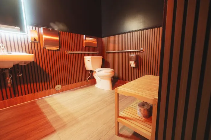 Live Fit Gym • Polk Street Picture 5