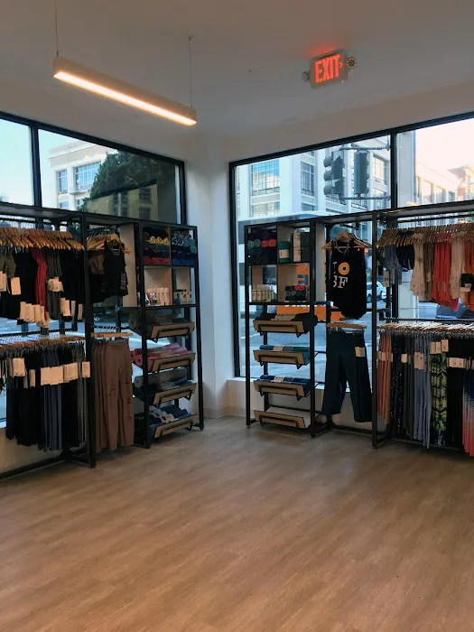 CorePower Yoga - Nob Hill Picture 5