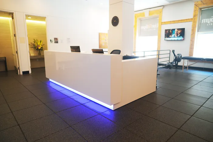 Live Fit Gym • Fairmont Picture 2