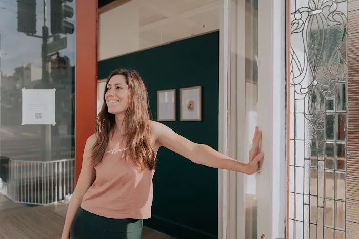 Arise Yoga Picture 8