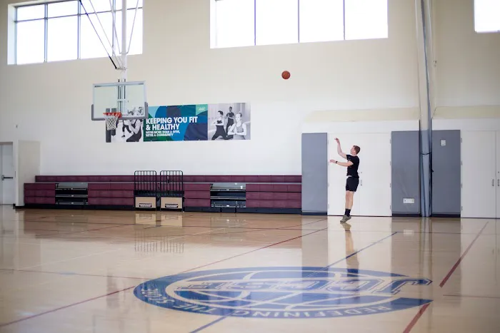 JCCSF Fitness Center Picture 5