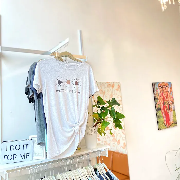 Glow Yoga & Wellness Picture 4