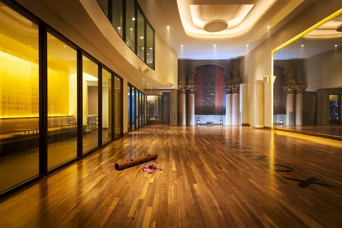 Equinox Union Street Picture 3