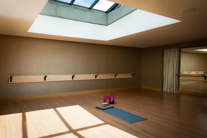 Equinox Union Street Picture 1