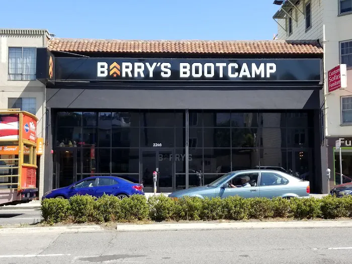 Barry's Marina Picture 3