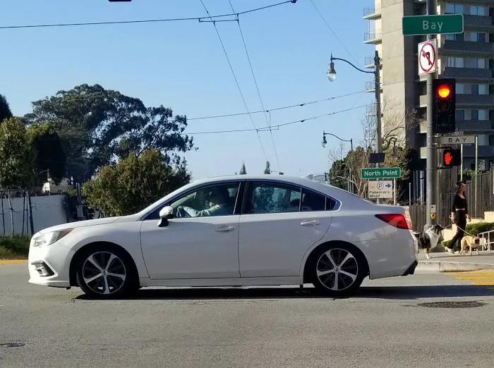 Galileo Gymnasium Picture 6