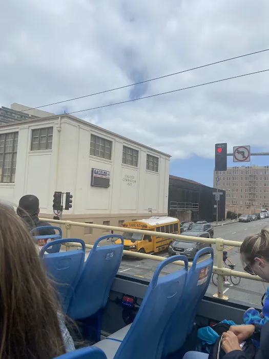 Galileo Gymnasium Picture 4