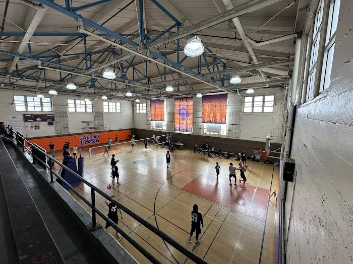 Galileo Gymnasium Picture 9