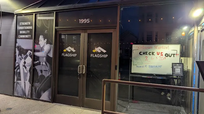 Flagship - Marina Picture 2