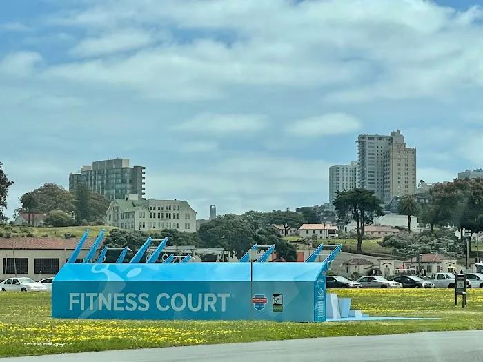 Marina Green Fitness Court Picture 10