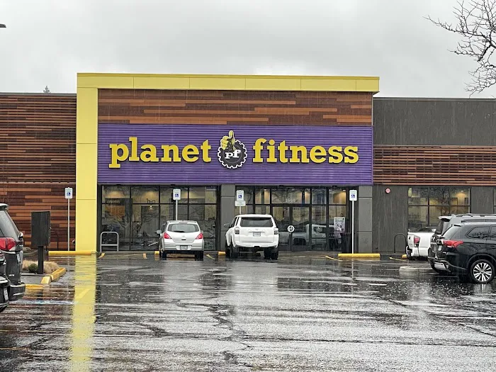 Planet Fitness Picture 9