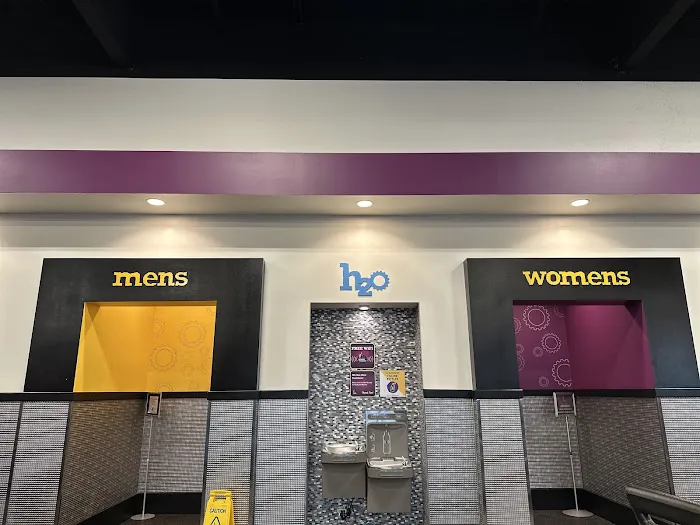 Planet Fitness Picture 3