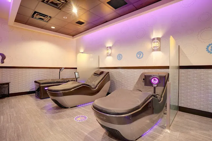 Planet Fitness Picture 2