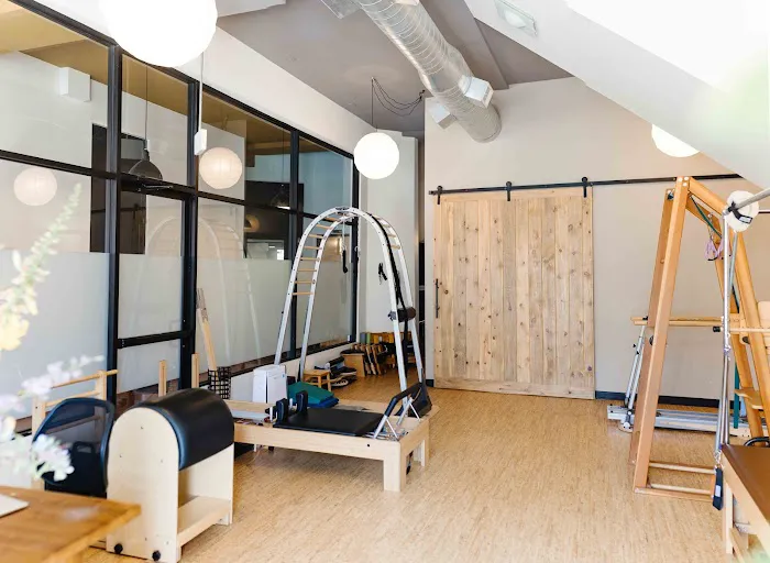 reFORM Pilates and Movement Picture 4