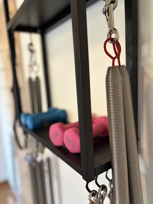 Pilates With Deanna Picture 4