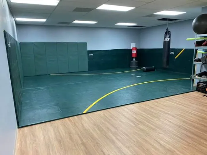 Monster Fit Striking Picture 3