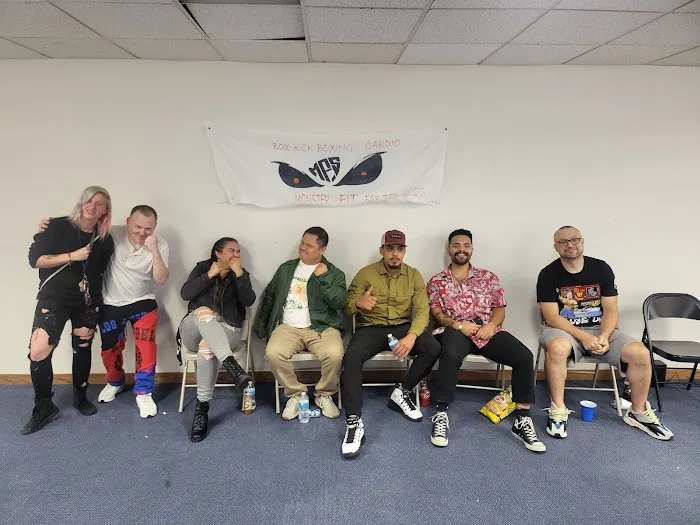 Monster Fit Striking Picture 10