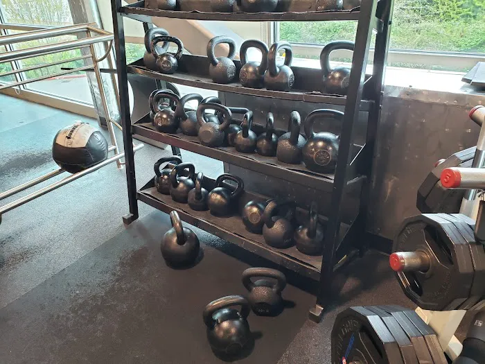 24 Hour Fitness Picture 6