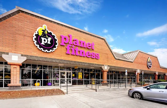 Planet Fitness Picture 2