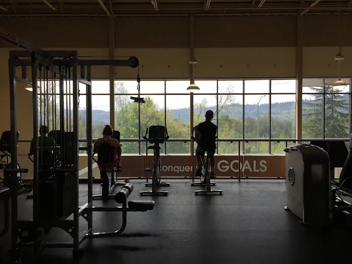 24 Hour Fitness Picture 10