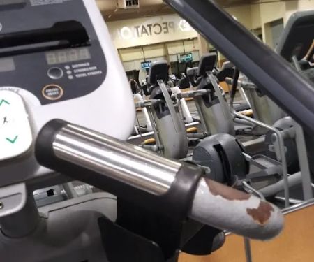 24 Hour Fitness