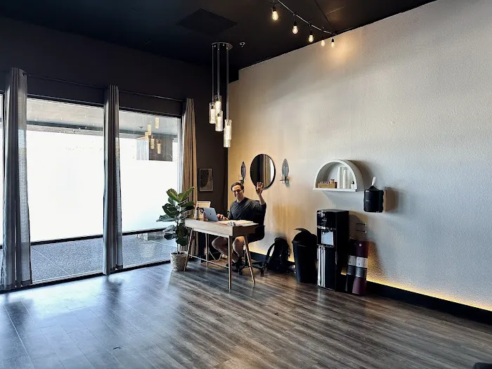 Parallel 45 Yoga Picture 8