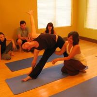 Yoga with Alison Alstrom ico