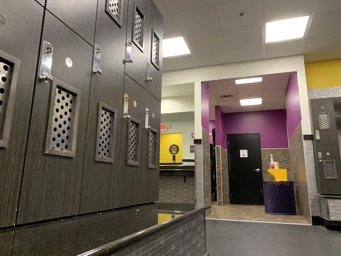 Planet Fitness Picture 2