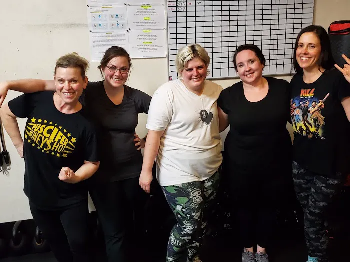 ATOMIC STRONG Picture 4