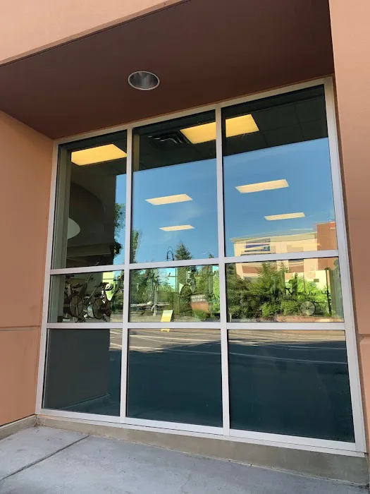 LA Fitness Picture 9