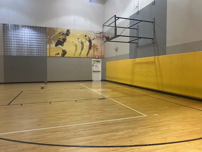 LA Fitness Picture 2