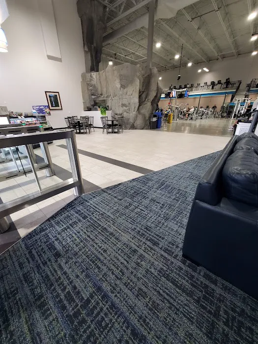 Cascade Athletic Club - Vancouver Picture 3