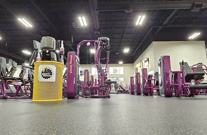 Planet Fitness Picture 4