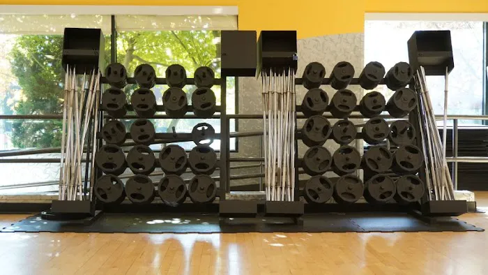 24 Hour Fitness Picture 7