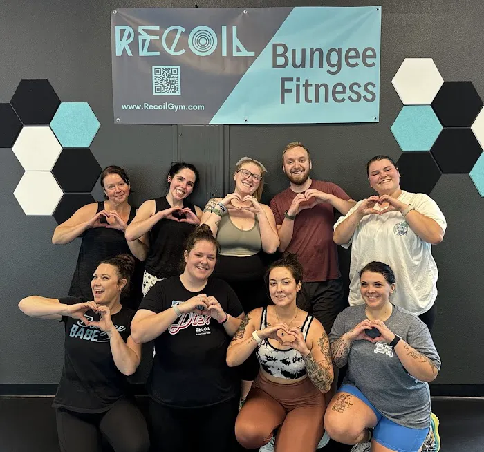Recoil Bungee Fitness - Vancouver Picture 8