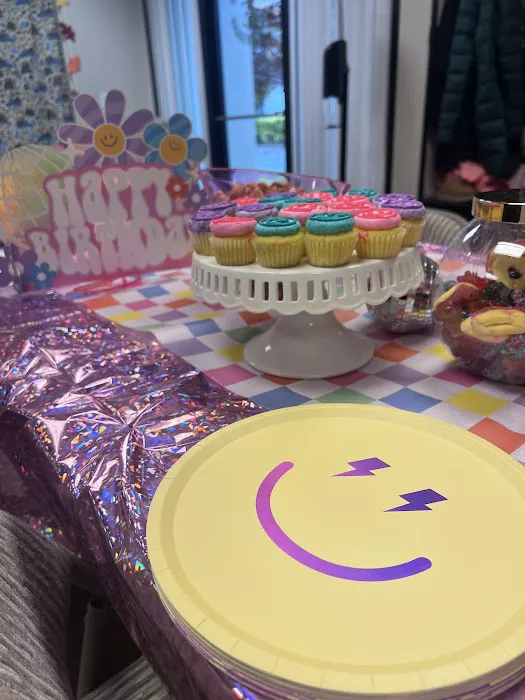 Thunder Elite All-Star Cheerleading Inc. (Tumbling and training center) Picture 3