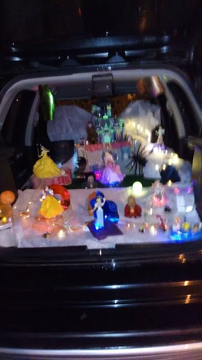 Thunder Elite All-Star Cheerleading Inc. (Tumbling and training center) Picture 10