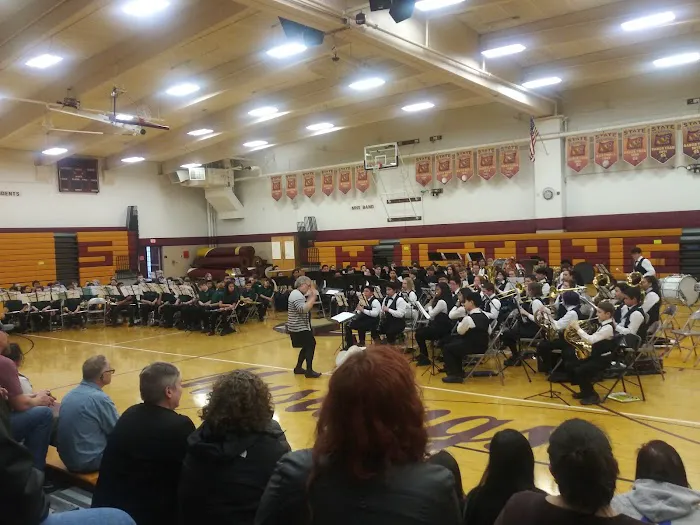 Milwaukie High School Gym Picture 5