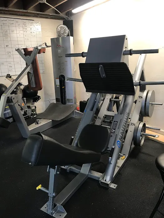 Iron Mecca Picture 3