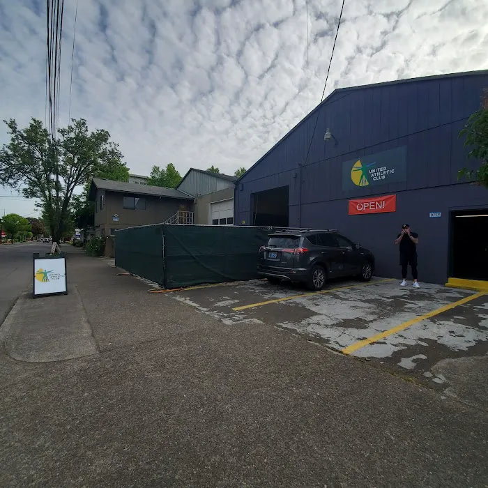 United Athletic Club - Sellwood Picture 2