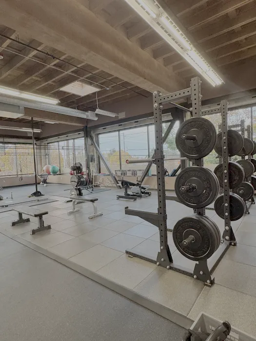 Me Fitness Studios - NE Portland Gym Picture 3