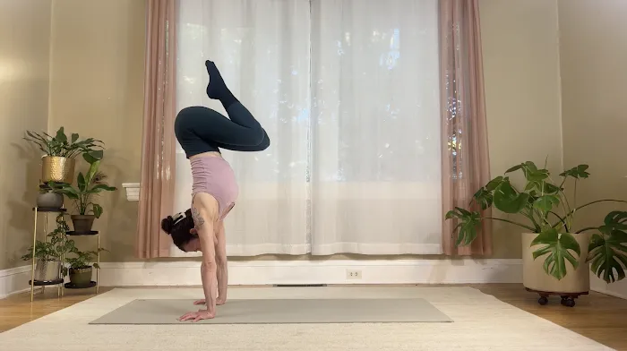 Prana Rose Yoga Picture 1