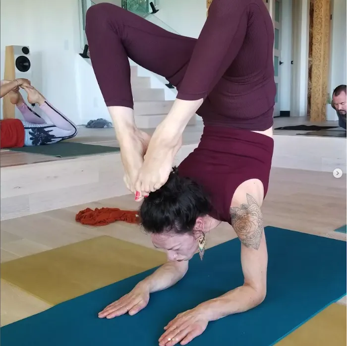 Prana Rose Yoga Picture 5