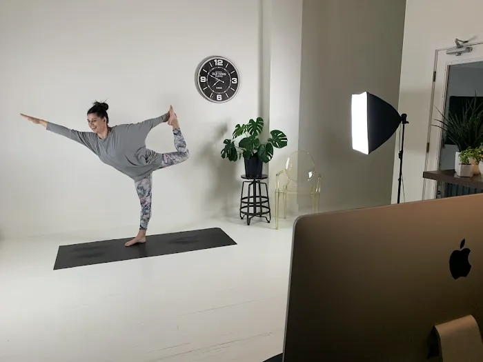 Camas Yoga & Co Picture 6