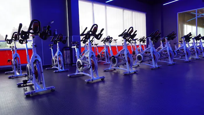 24 Hour Fitness Picture 8